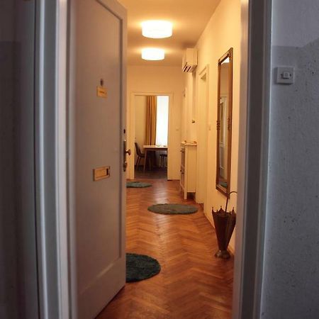Writer'S Place Hotell Ljubljana Exteriör bild