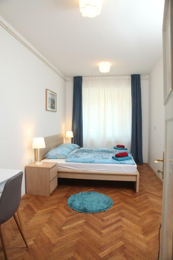 Writer'S Place Hotell Ljubljana Exteriör bild