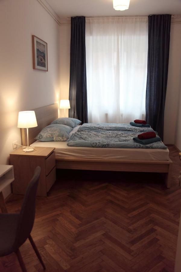 Writer'S Place Hotell Ljubljana Exteriör bild