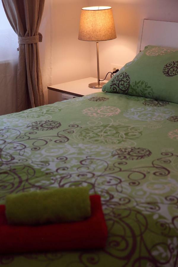 Writer'S Place Hotell Ljubljana Exteriör bild